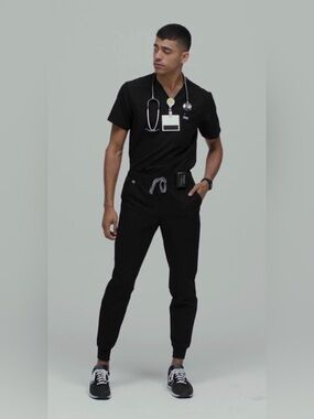 FIGS Tansen Jogger Scrub Pants Black Size Medium